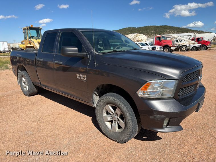 image for item FM7677 2019 RAM 1500 Ext. Cab pickup truck