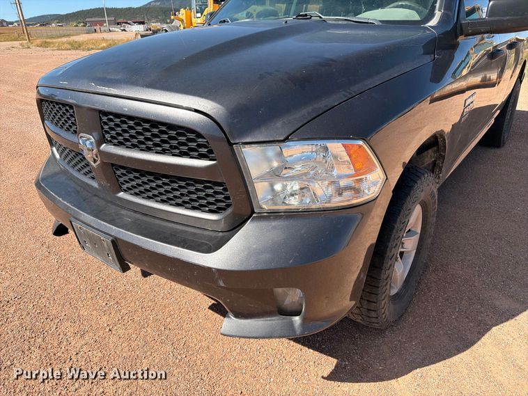 image for item FM7677 2019 RAM 1500 Ext. Cab pickup truck