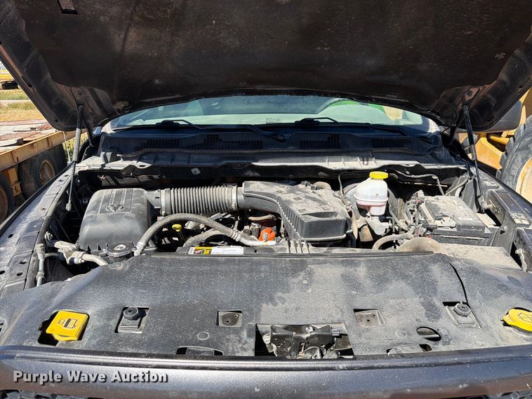image for item FM7677 2019 RAM 1500 Ext. Cab pickup truck