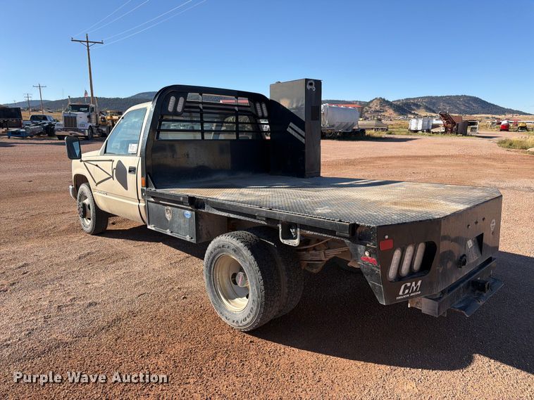 image for item FM7680 1991 GMC 3500 flatbed pickup truck