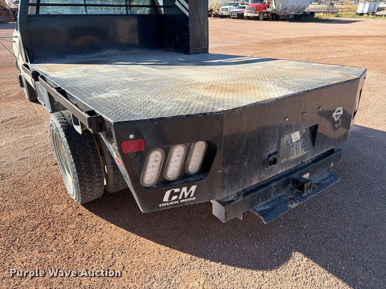 image for item FM7680 1991 GMC 3500 flatbed pickup truck