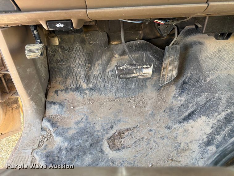 image for item FM7680 1991 GMC 3500 flatbed pickup truck