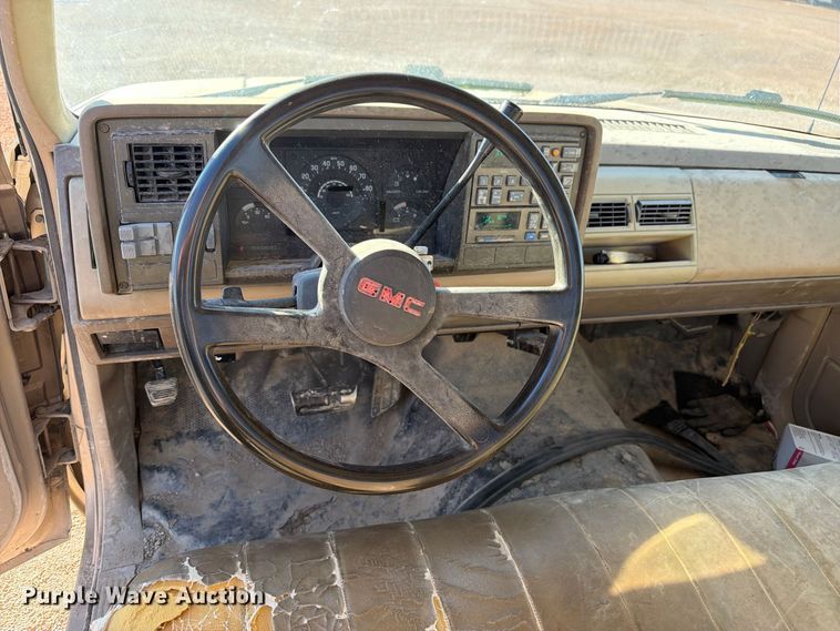 image for item FM7680 1991 GMC 3500 flatbed pickup truck