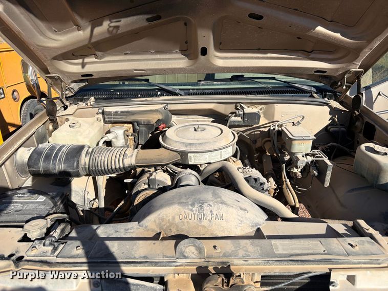 image for item FM7680 1991 GMC 3500 flatbed pickup truck