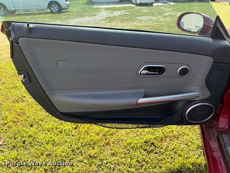 image for item FN1504 2004 Chrysler Crossfire 