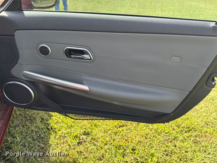 image for item FN1504 2004 Chrysler Crossfire 