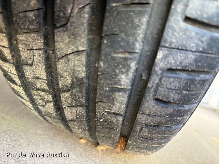 image for item FN1504 2004 Chrysler Crossfire 
