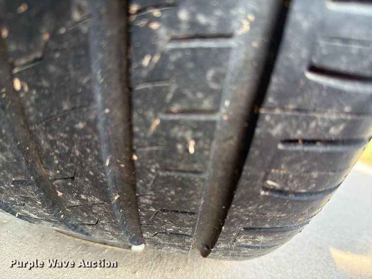 image for item FN1504 2004 Chrysler Crossfire 