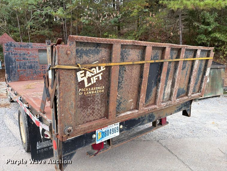 image for item FN2038 2001 Ford F450 Super Duty flatbed truck