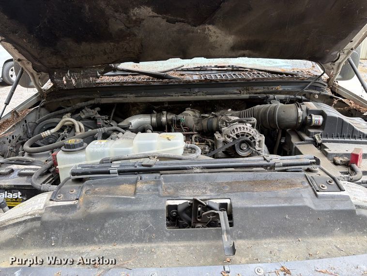 image for item FN2038 2001 Ford F450 Super Duty flatbed truck