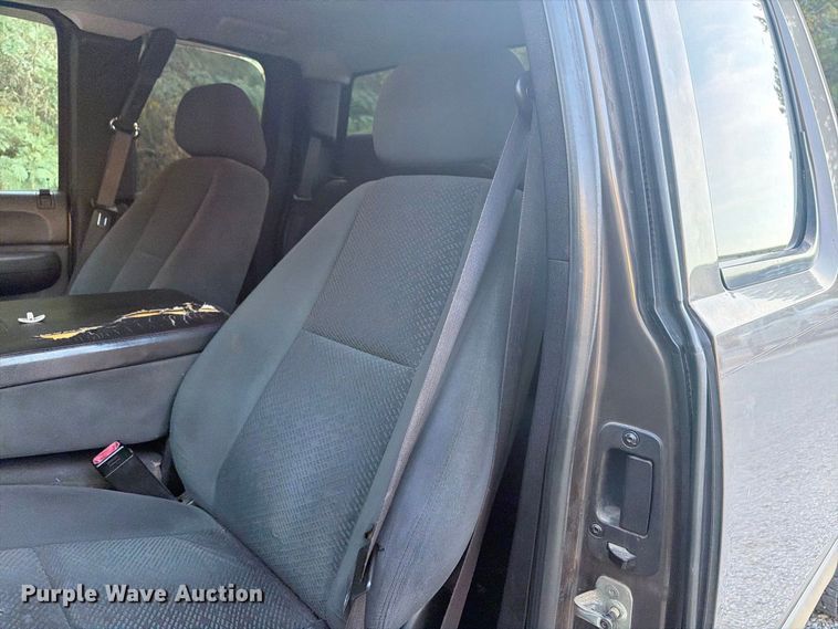 image for item FN2052 2008 Chevrolet Silverado 1500 Ext. Cab pickup truck
