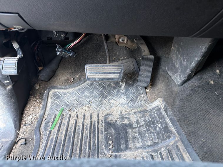 image for item FN2052 2008 Chevrolet Silverado 1500 Ext. Cab pickup truck