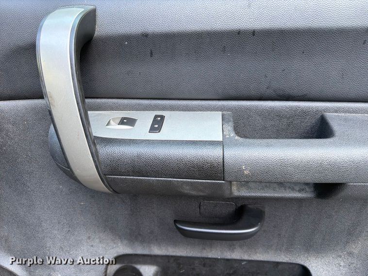 image for item FN2052 2008 Chevrolet Silverado 1500 Ext. Cab pickup truck