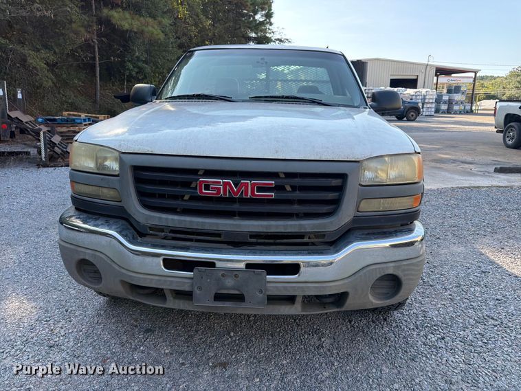 image for item FN2053 2006 GMC Sierra 2500 HD pickup truck