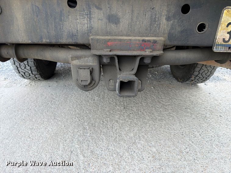 image for item FN2053 2006 GMC Sierra 2500 HD pickup truck