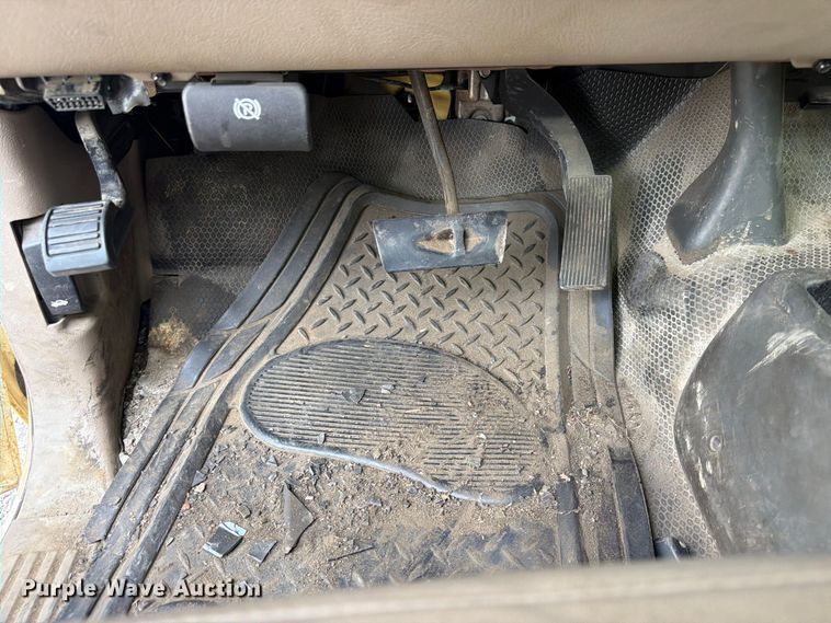 image for item FN2053 2006 GMC Sierra 2500 HD pickup truck