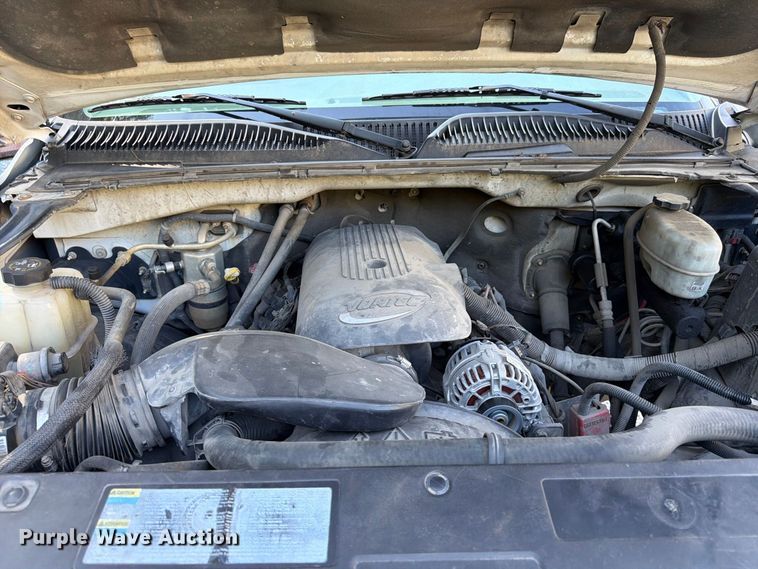 image for item FN2053 2006 GMC Sierra 2500 HD pickup truck
