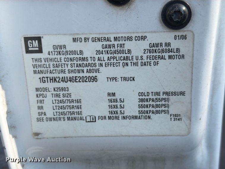 image for item FN2053 2006 GMC Sierra 2500 HD pickup truck
