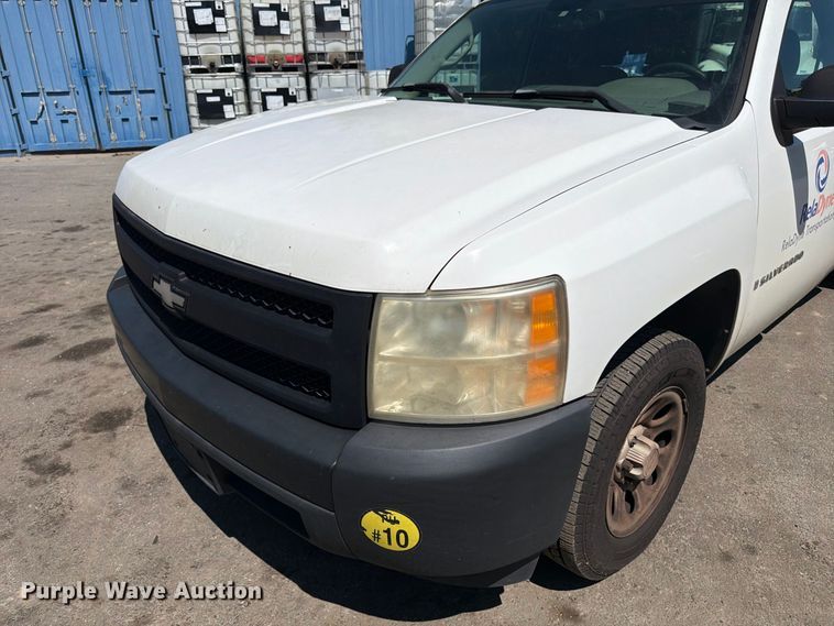 image for item FN2054 2008 Chevrolet Silverado pickup truck