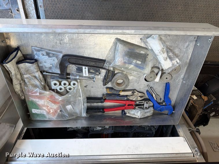 image for item FN2598 2016 Chevrolet Silverado 3500HD fiber optic splicing truck 