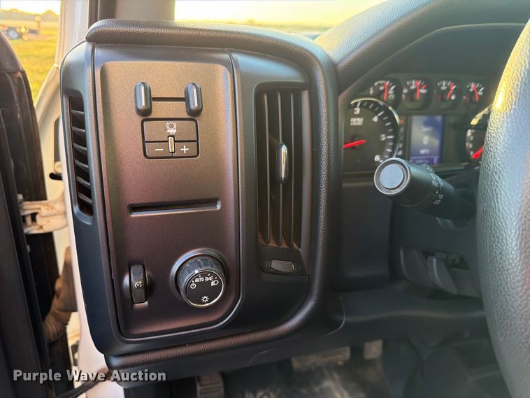 image for item FN2598 2016 Chevrolet Silverado 3500HD fiber optic splicing truck 