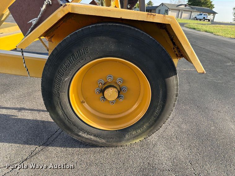 image for item FN2600 reel trailer