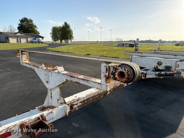 image for item FN2601 1991 Kiefer Built pole trailer