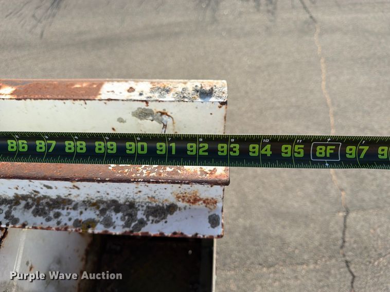 image for item FN2601 1991 Kiefer Built pole trailer