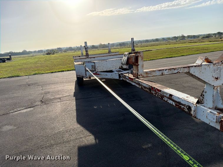 image for item FN2601 1991 Kiefer Built pole trailer