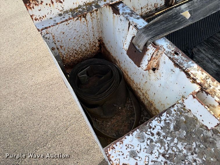 image for item FN2601 1991 Kiefer Built pole trailer