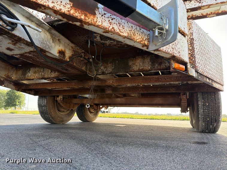 image for item FN2601 1991 Kiefer Built pole trailer