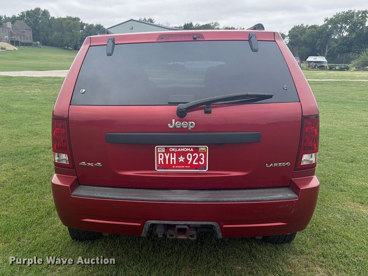 image for item FN2607 2005 Jeep Grand Cherokee Laredo SUV