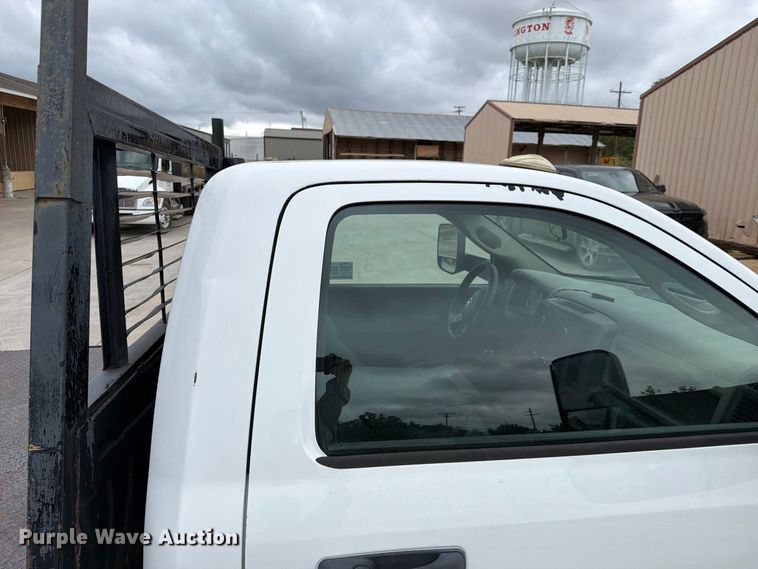 image for item FN2626 2012 Dodge  Ram 3500 flatbed pickup truck