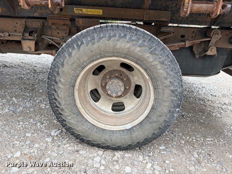 image for item FN2626 2012 Dodge  Ram 3500 flatbed pickup truck