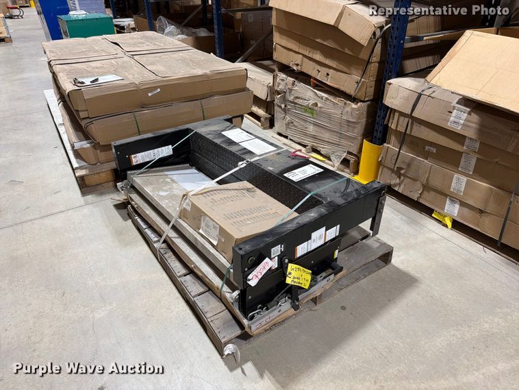image for item FN5839 Tommy Gate G254-1342EA end lift gate