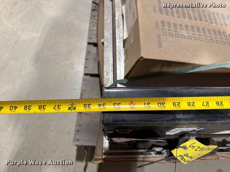 image for item FN5839 Tommy Gate G254-1342EA end lift gate