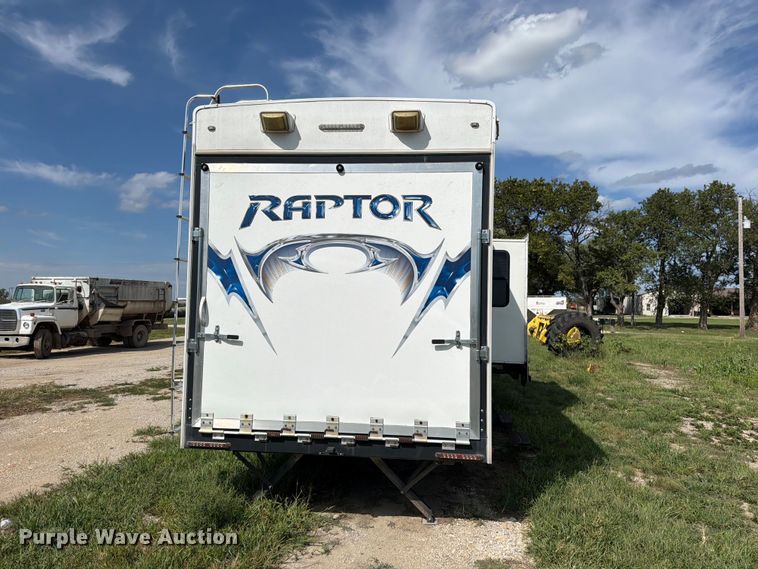 image for item FN5860 2010 Keystone RP3912LEV10 toy hauler camper