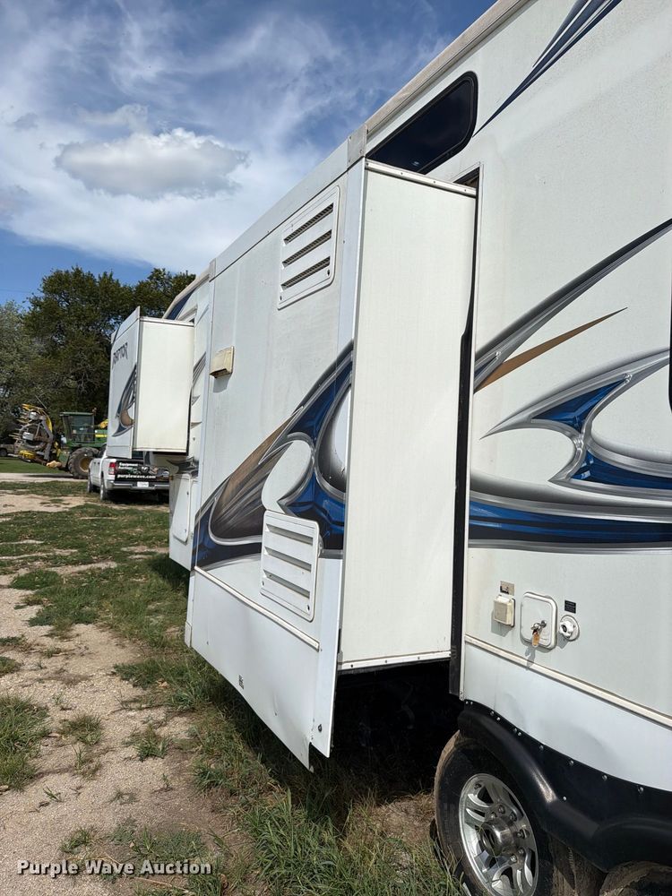 image for item FN5860 2010 Keystone RP3912LEV10 toy hauler camper