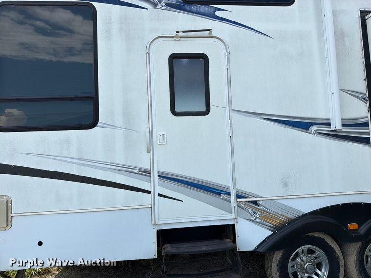 image for item FN5860 2010 Keystone RP3912LEV10 toy hauler camper