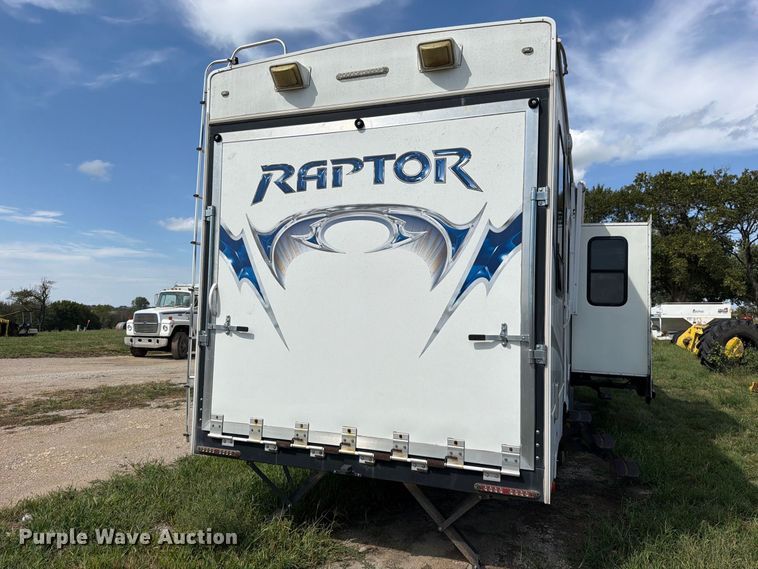 image for item FN5860 2010 Keystone RP3912LEV10 toy hauler camper