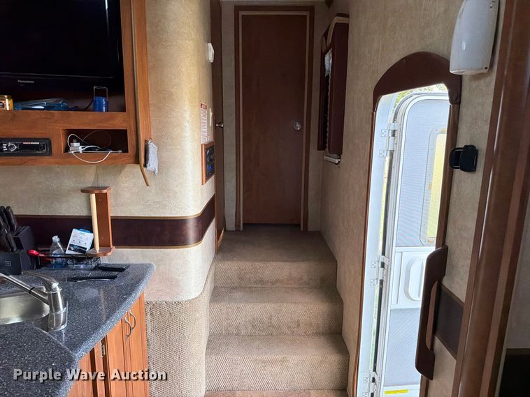image for item FN5860 2010 Keystone RP3912LEV10 toy hauler camper