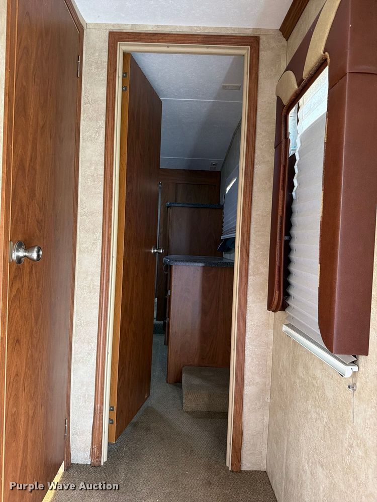 image for item FN5860 2010 Keystone RP3912LEV10 toy hauler camper