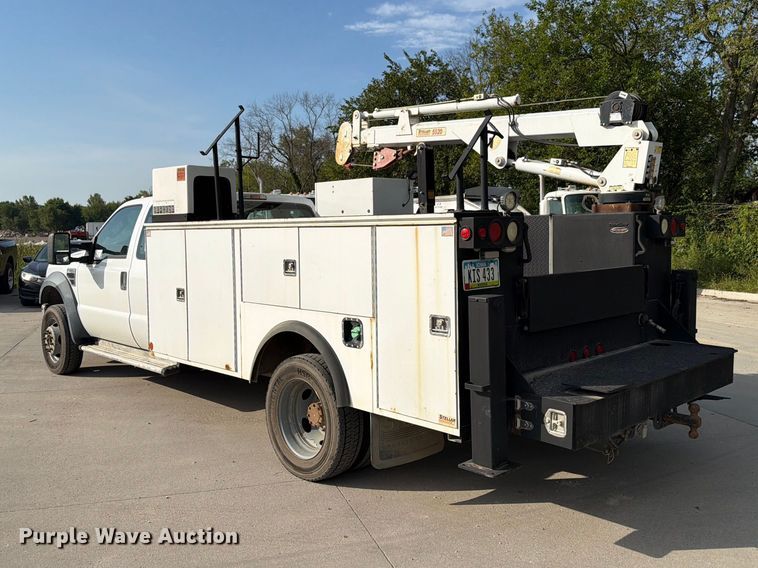 image for item FP3018 2008 Ford F550 Super Duty Ext. Cab utility / service truck