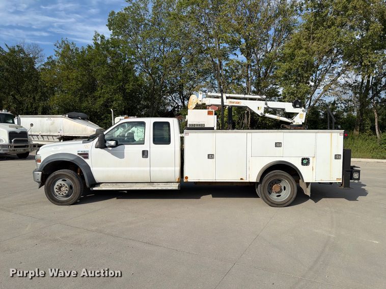 image for item FP3018 2008 Ford F550 Super Duty Ext. Cab utility / service truck