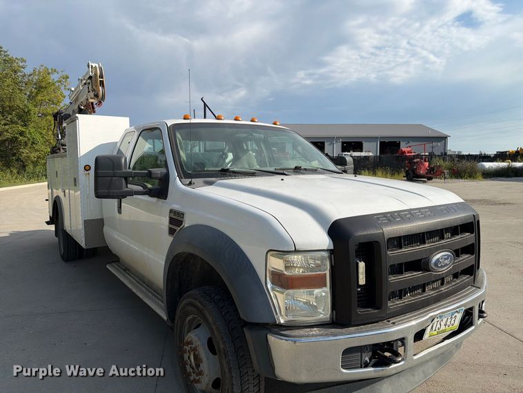 image for item FP3018 2008 Ford F550 Super Duty Ext. Cab utility / service truck