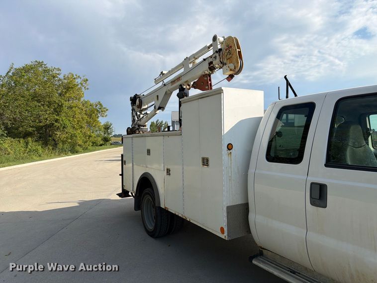 image for item FP3018 2008 Ford F550 Super Duty Ext. Cab utility / service truck