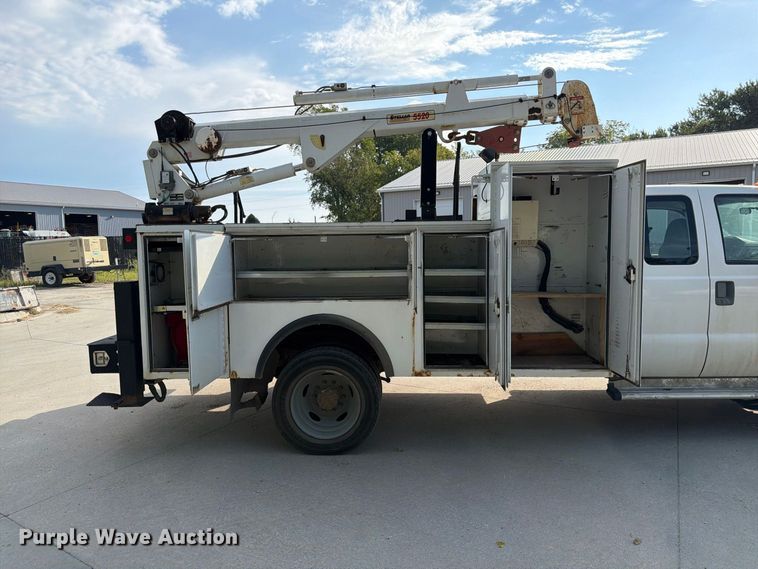 image for item FP3018 2008 Ford F550 Super Duty Ext. Cab utility / service truck