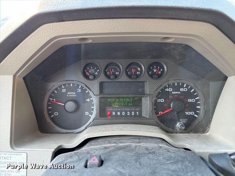image for item FP3018 2008 Ford F550 Super Duty Ext. Cab utility / service truck