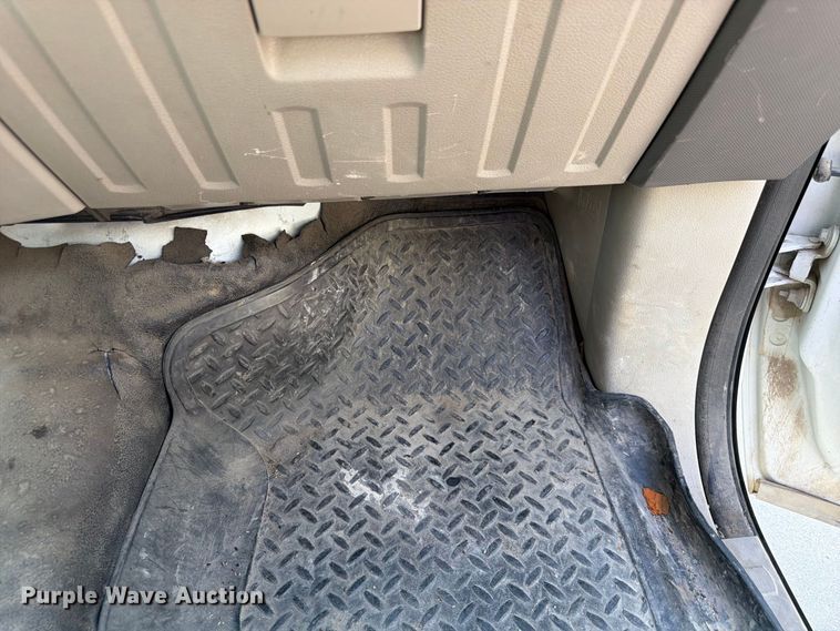image for item FP3018 2008 Ford F550 Super Duty Ext. Cab utility / service truck