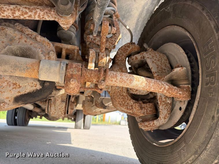 image for item FP3018 2008 Ford F550 Super Duty Ext. Cab utility / service truck